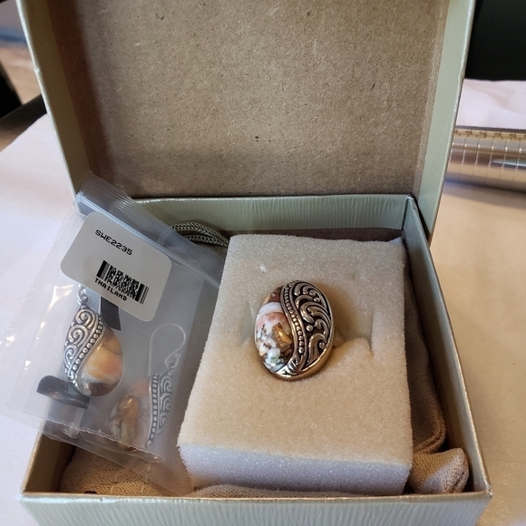 Jtv Spiny Oyster Ring And Earrings NWT - Picture 2 of 14